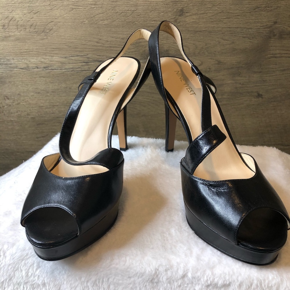 Ladies platform shoes size 10W